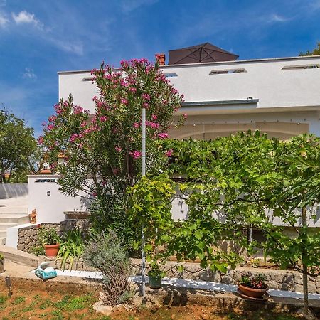 Apartman Hana Omišalj Exterior foto