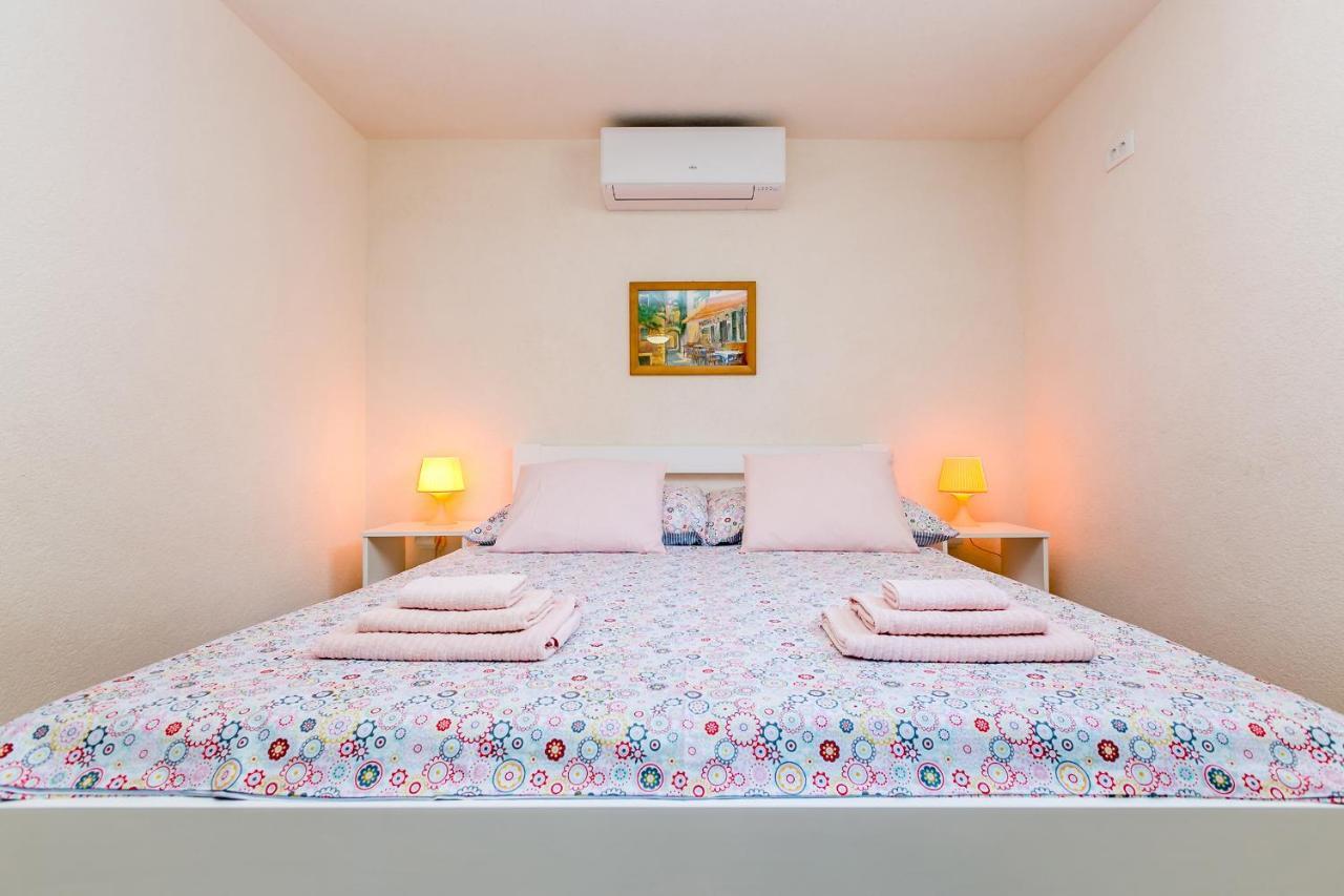 Apartman Hana Omišalj Exterior foto
